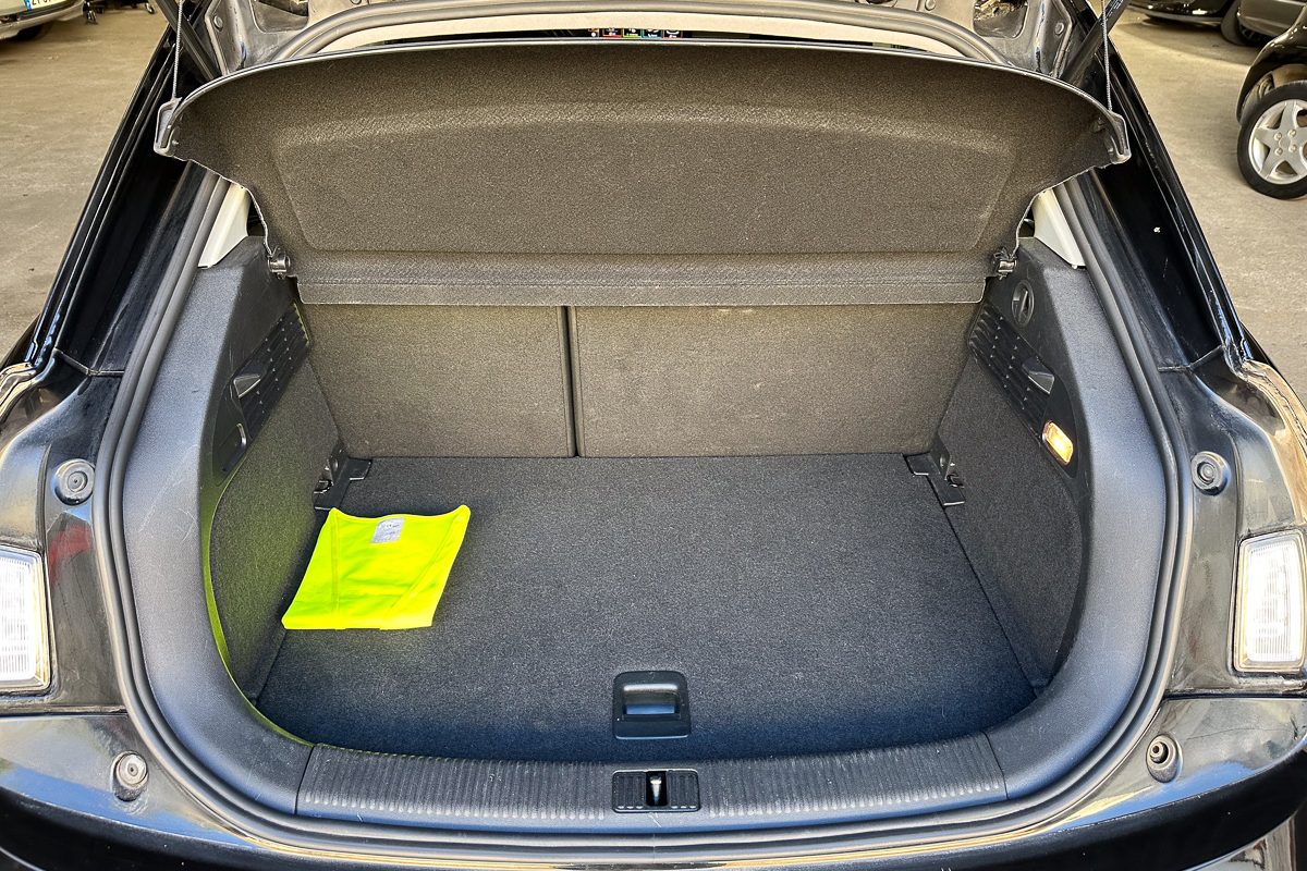 Audi A1 25-LR-10-6