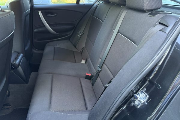 BMW 120d-7