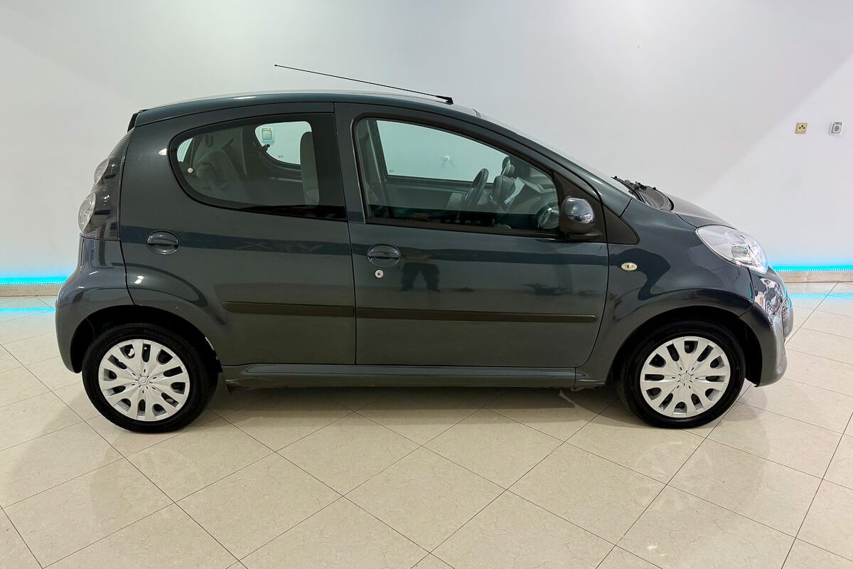 Citroen C1 50-LH-93-10