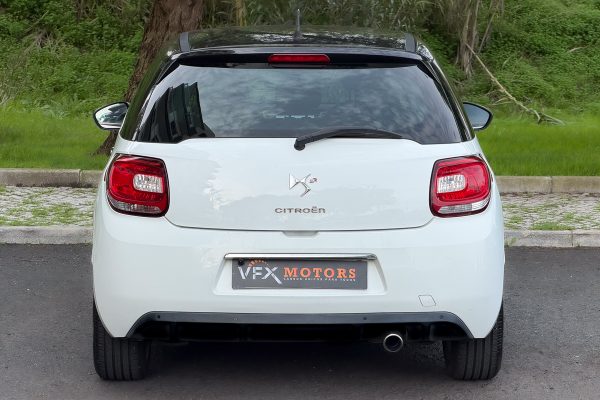 Citroen DS3 50-UB-00