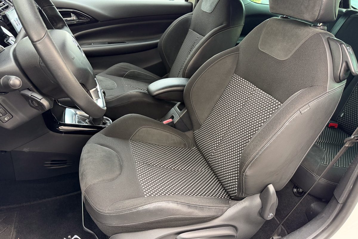 Citroen DS3 50-UB-00-6