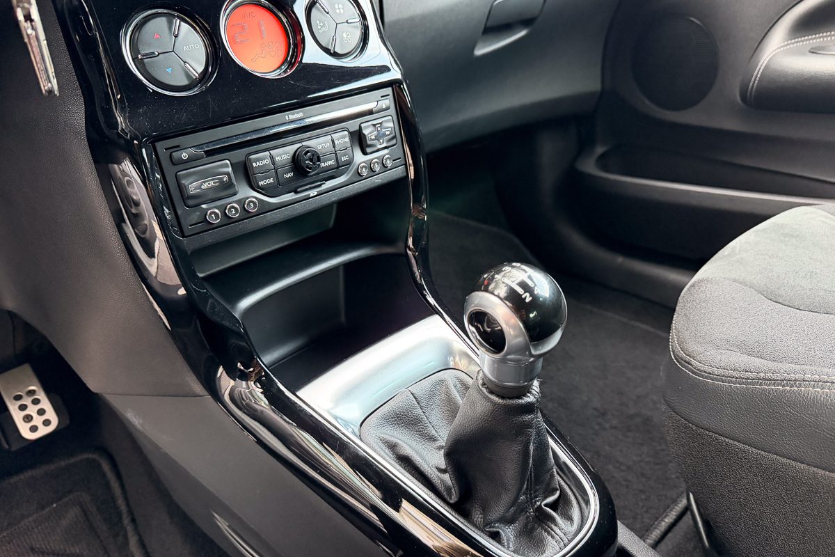 Citroen DS3 50-UB-00-9