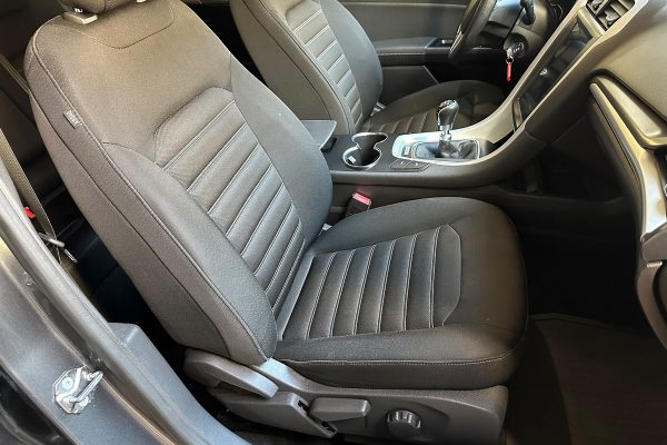 FORD MONDEO 72-SP-80-38