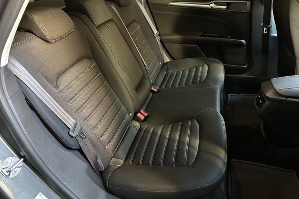 FORD MONDEO 72-SP-80-39
