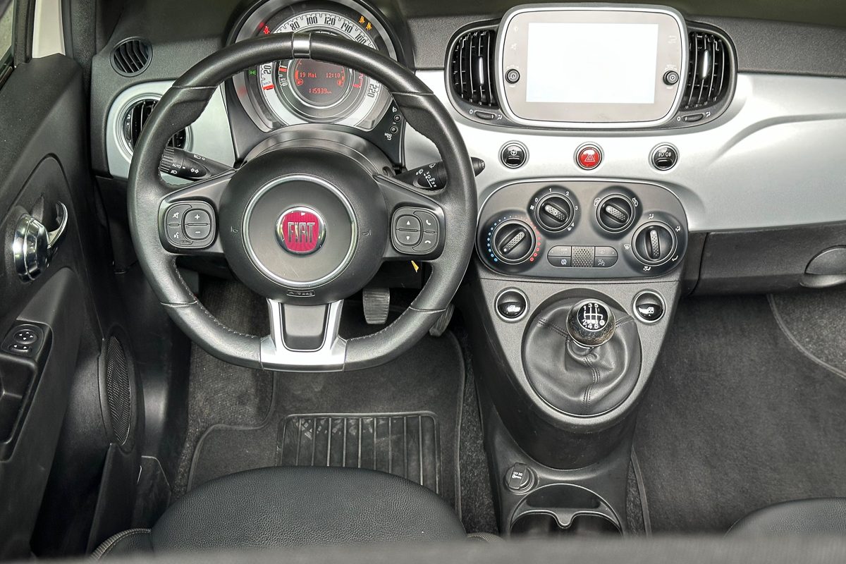 Fiat 500 C AH-16-UQ-19