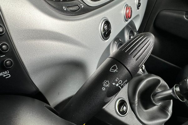 Fiat 500 C AH-16-UQ-28