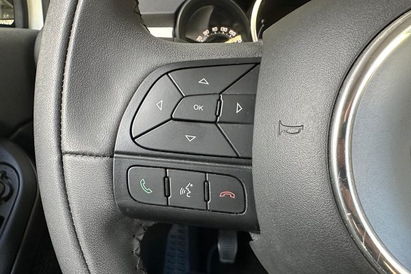 Fiat 500 x 84-UM-60-36