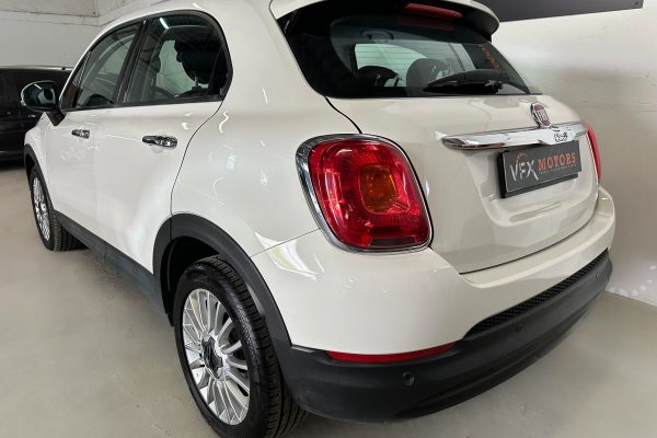 Fiat 500 x 84-UM-60-6