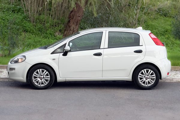 Fiat Punto-21