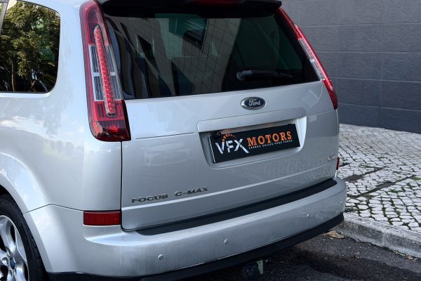 Ford C Max-25