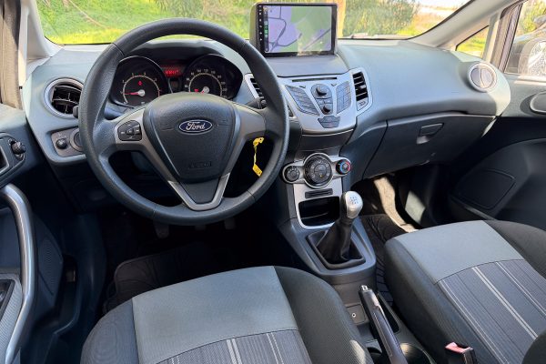 Ford Fiesta 04-IX-01-10