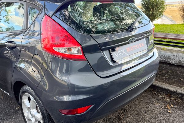 Ford Fiesta 04-IX-01-24
