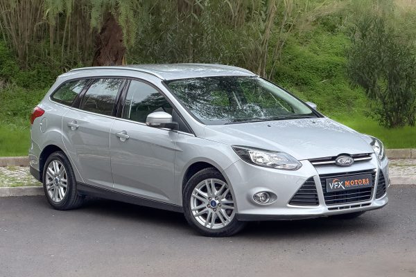 Ford Focus-27