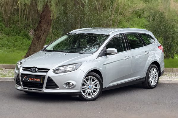 Ford Focus-30