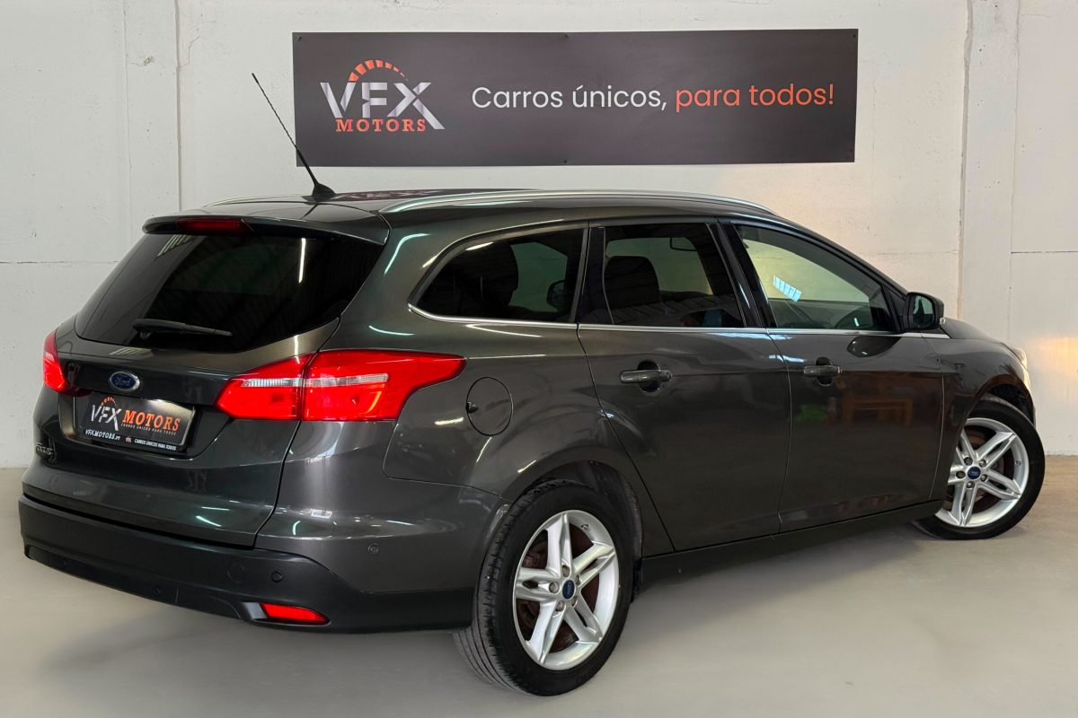 Ford Focus 34-PQ-87-15