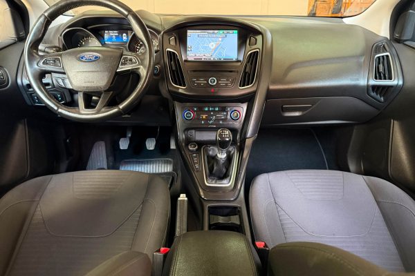 Ford Focus 34-PQ-87-3