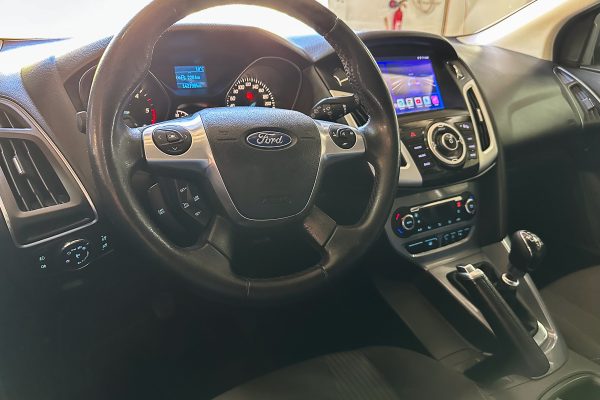 Ford Focus 71-OT-75-3