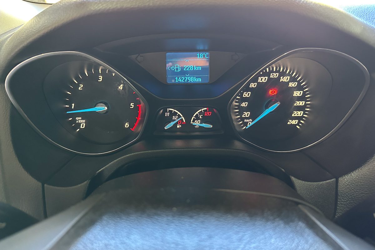 Ford Focus 71-OT-75-6