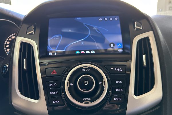 Ford Focus 71-OT-75-7