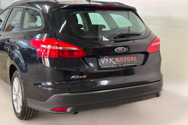 Ford Focus 71QB86-11