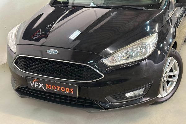 Ford Focus 71QB86-12