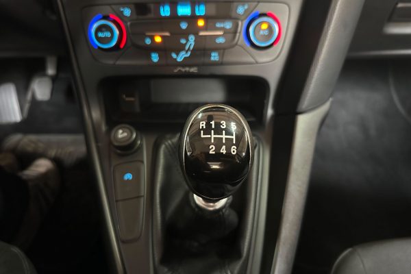 Ford Focus 71QB86-25