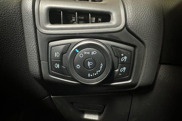 Ford Focus 71QB86-29