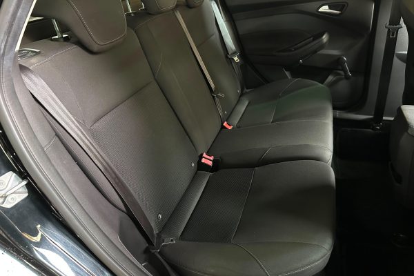 Ford Focus 71QB86-36