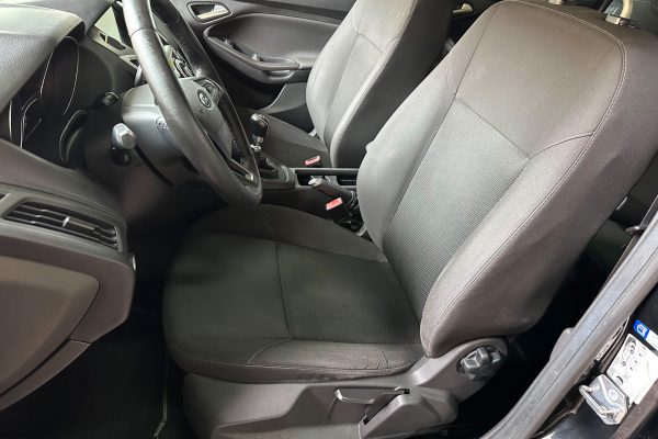 Ford Focus 71QB86-38