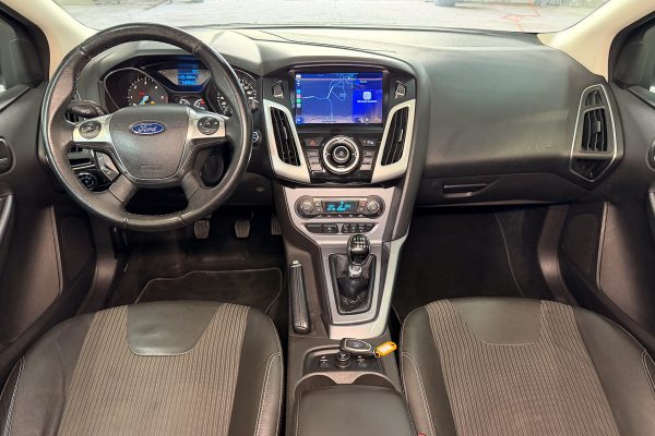 Ford Focus 87-OC-02-11