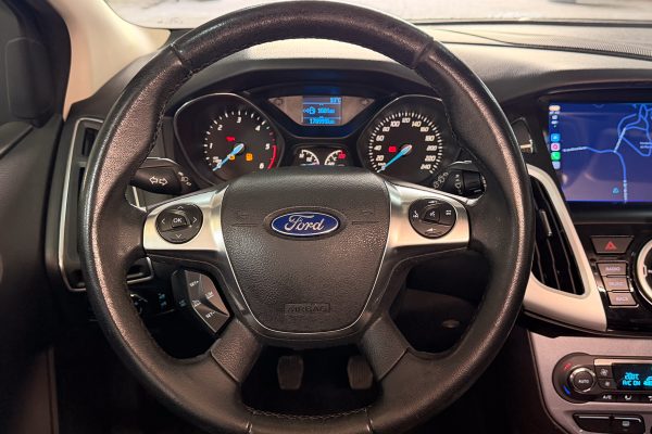 Ford Focus 87-OC-02-13