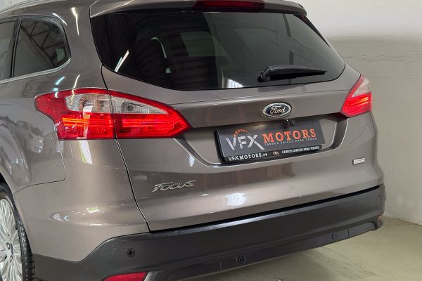 Ford Focus 87-OC-02-28