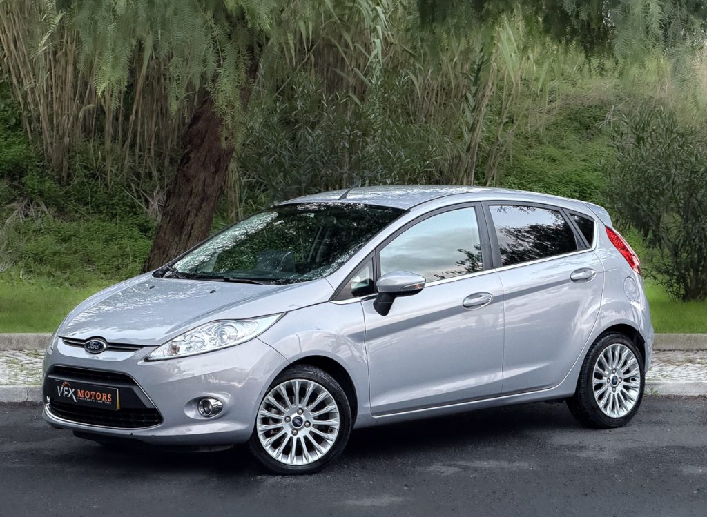 Ford fiesta 47-MM-37-24