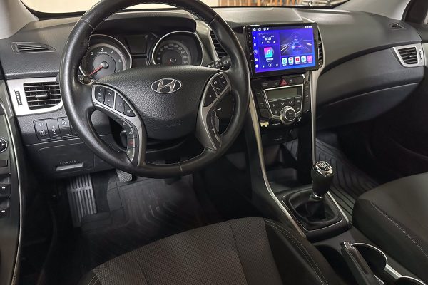 Hyundai I30 88-OZ-73-2