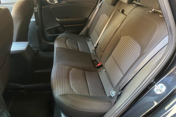 KIA CEED AX-25-XH-3