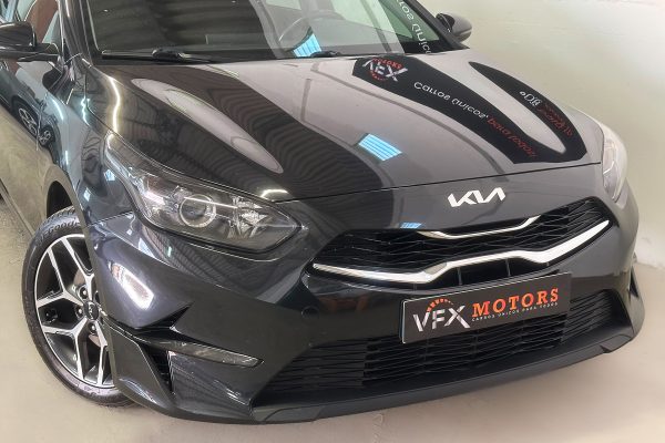 KIA CEED AX-25-XH-33