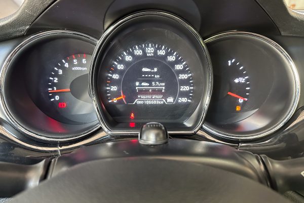 Kia Ceed 10-NZ-11-10
