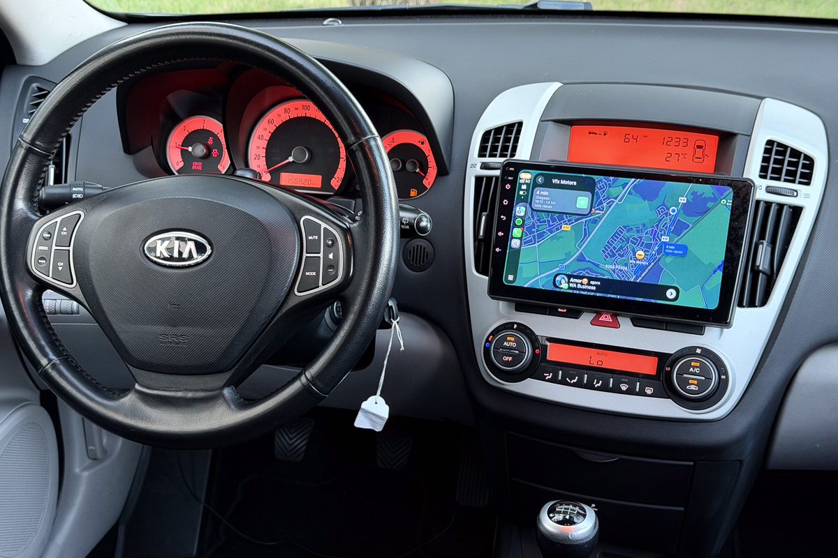 Kia Ceed-11
