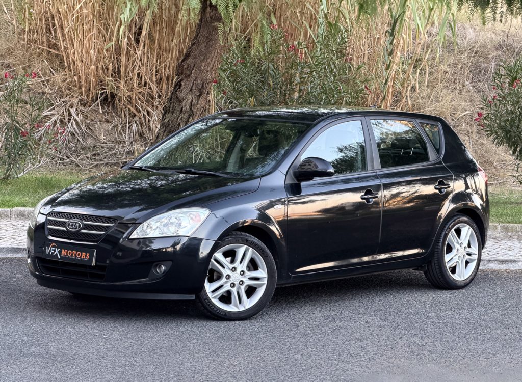 Kia Ceed-29