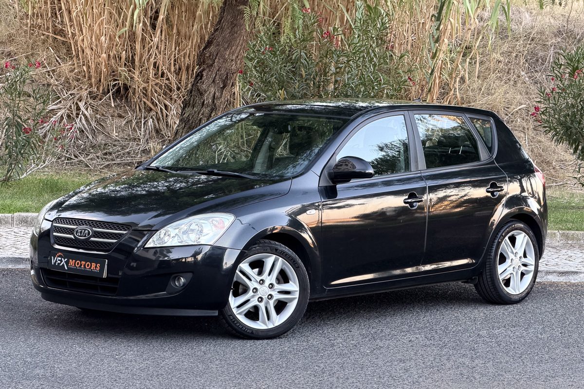 Kia Ceed-29