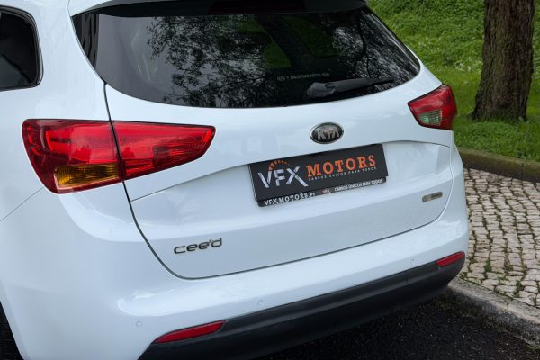 Kia Ceed-29
