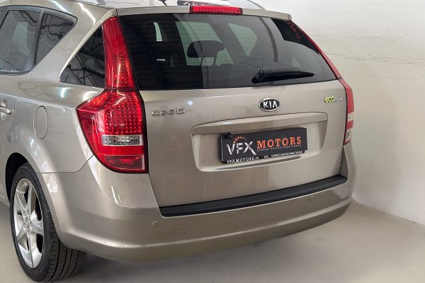 Kia Ceed 85-JX-27-21