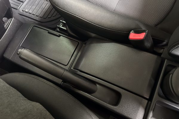 Mazda 5 27-DP-76-22