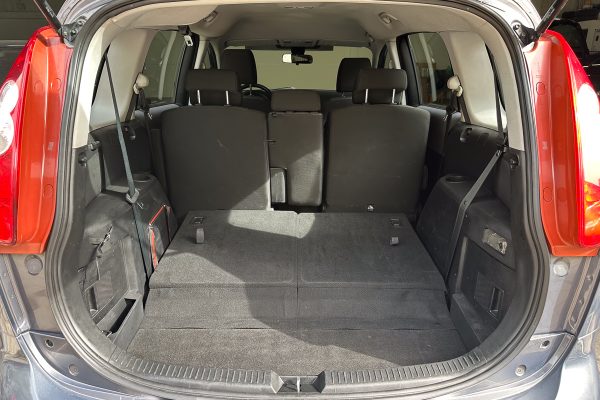 Mazda 5 27-DP-76-25