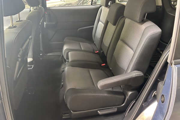 Mazda 5 27-DP-76-4
