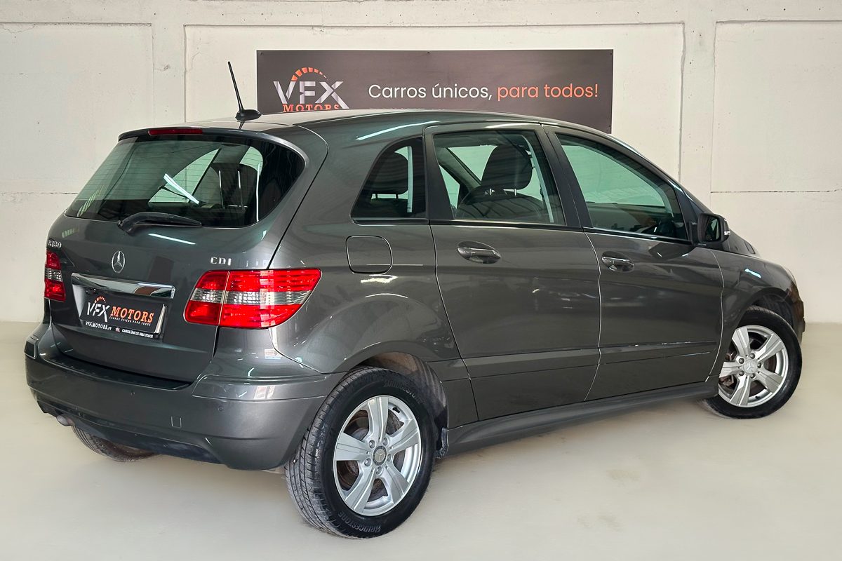 Mercedes B180 78-LP-80_-18
