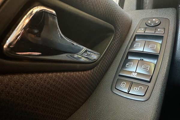Mercedes B180 78-LP-80_-20