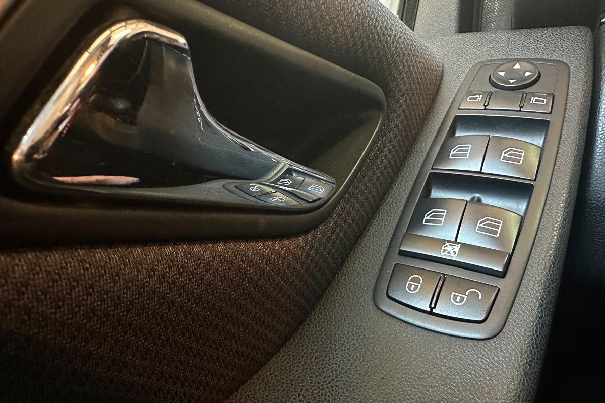 Mercedes B180 78-LP-80_-20