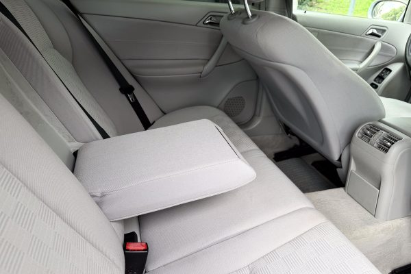 Mercedes C200 CDi-25