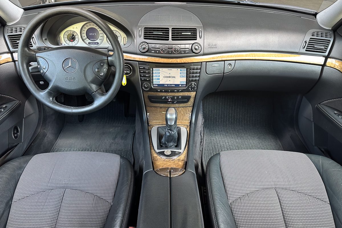 Mercedes E220 44-EU-98
